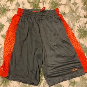 men’s nike athletic shorts